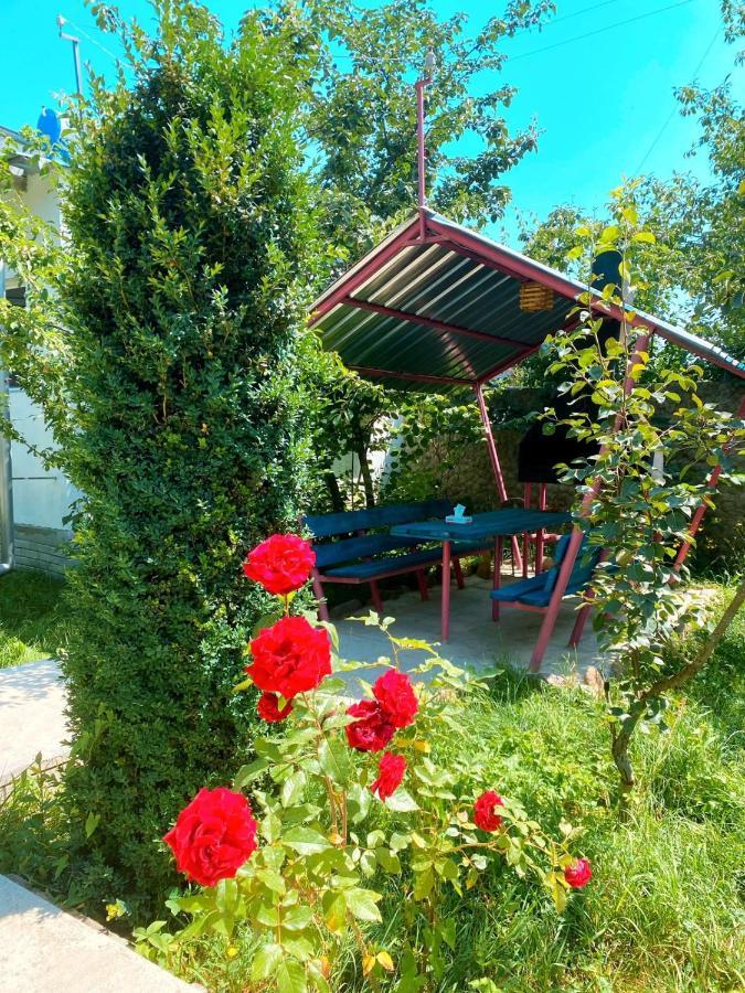 Green Garden Hotel Dilijan Exterior foto
